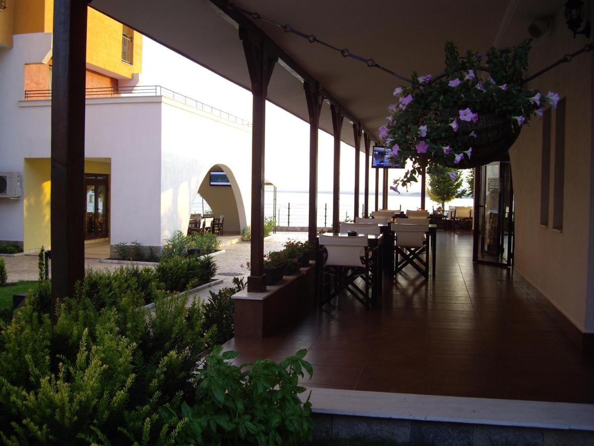Apartment Studio Deluxe Marina Cape 4 Stars Resort 33 5 Aheloy Esterno foto