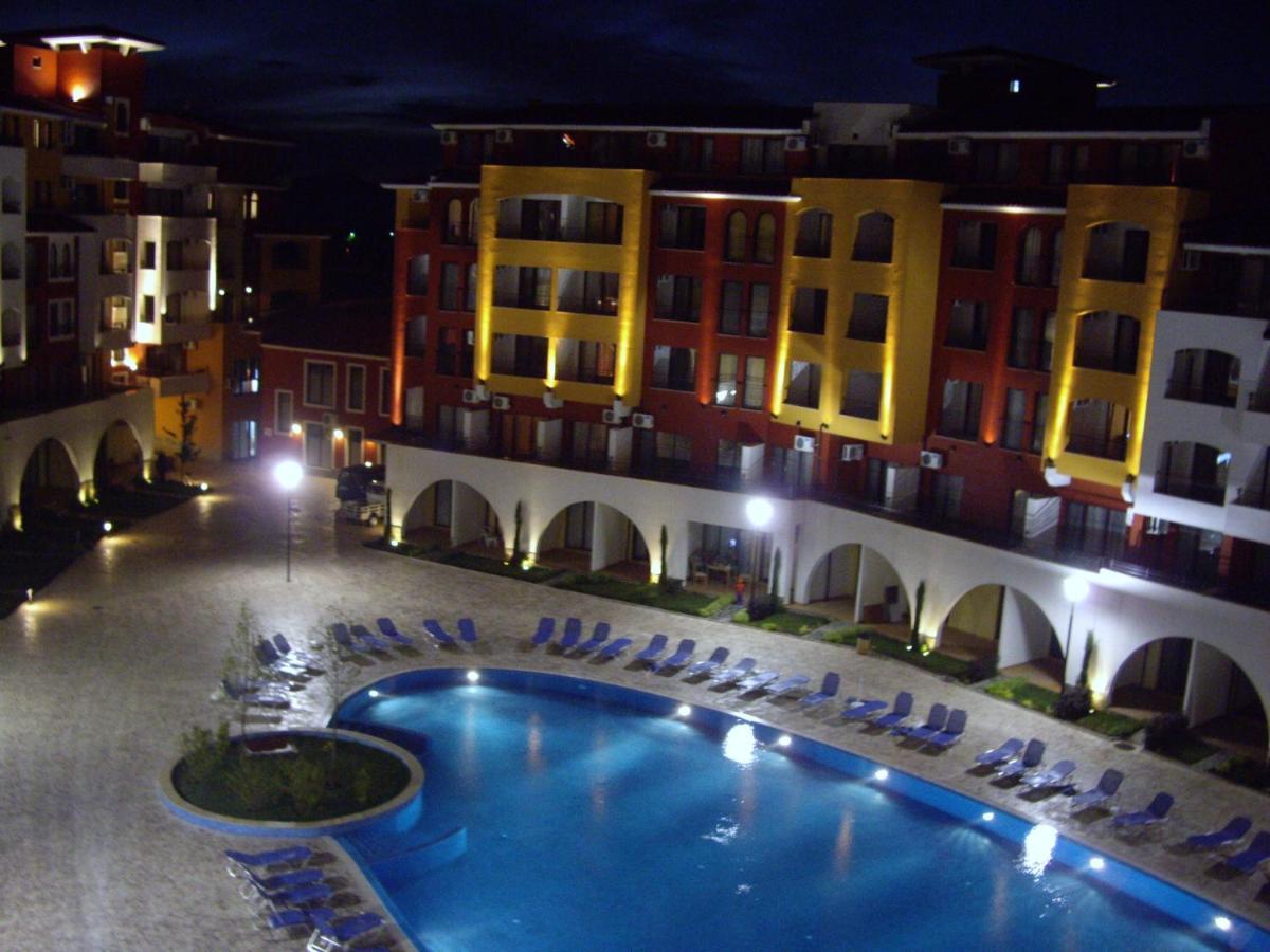Apartment Studio Deluxe Marina Cape 4 Stars Resort 33 5 Aheloy Esterno foto